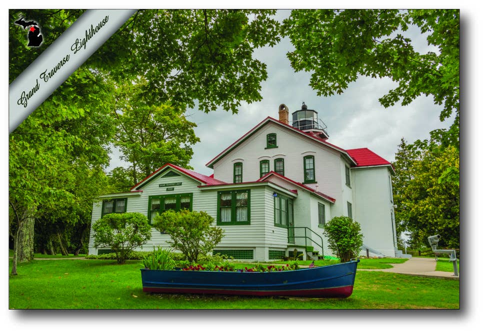 GRAND TRAVERSE LIGHTHOUSE - Michigan Postcard