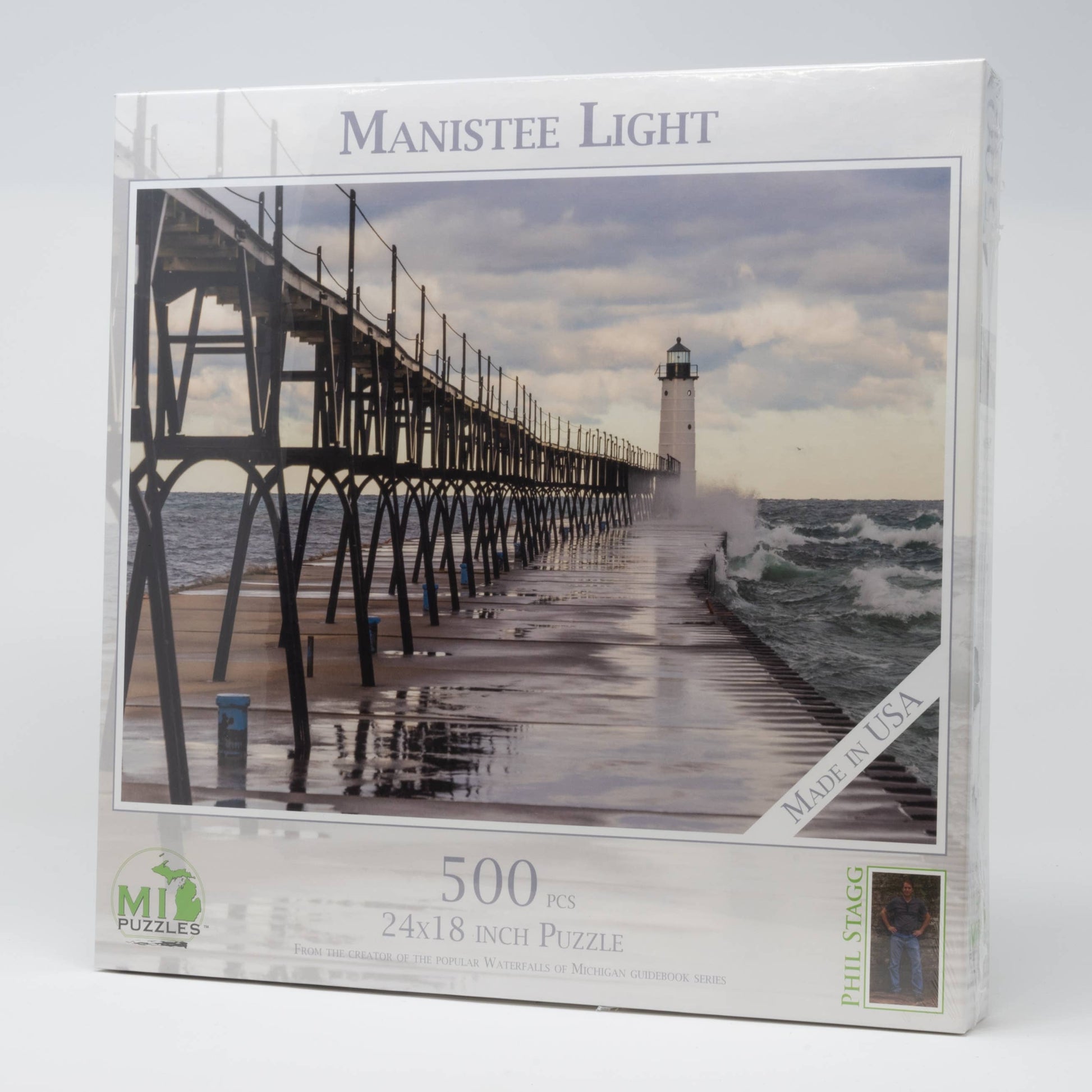 Manistee Light - 500 Piece Puzzle