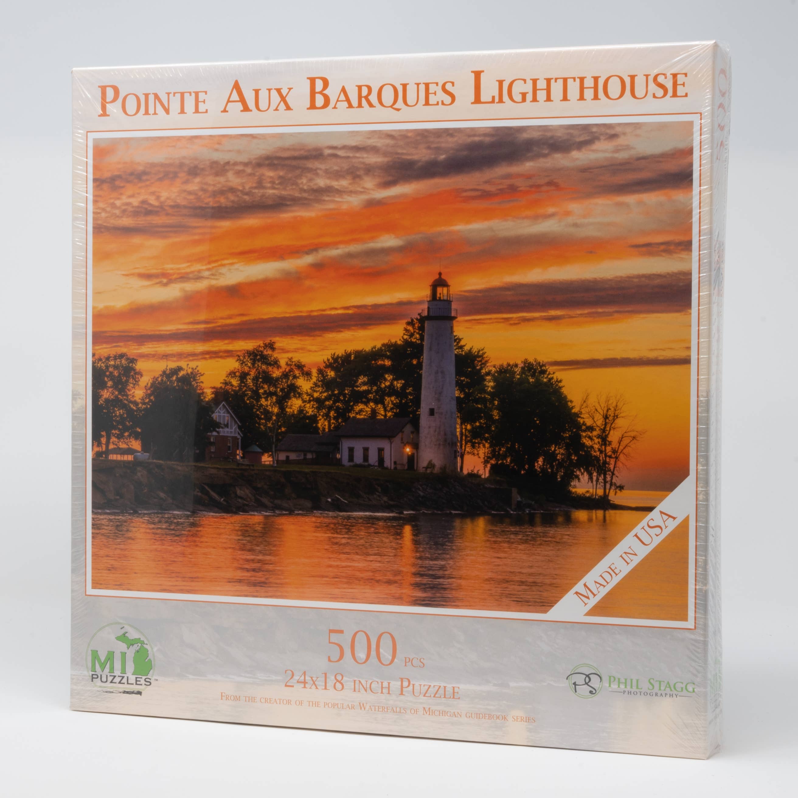Image of Point Aux Barques Lighthouse - 500 Piece Puzzle