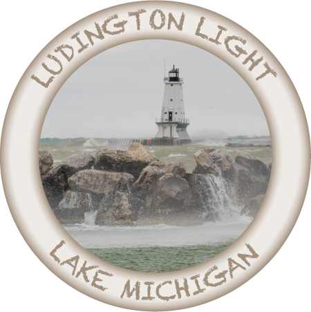LUDINGTON LIGHTHOUSE | 3" BUTTON MAGNET