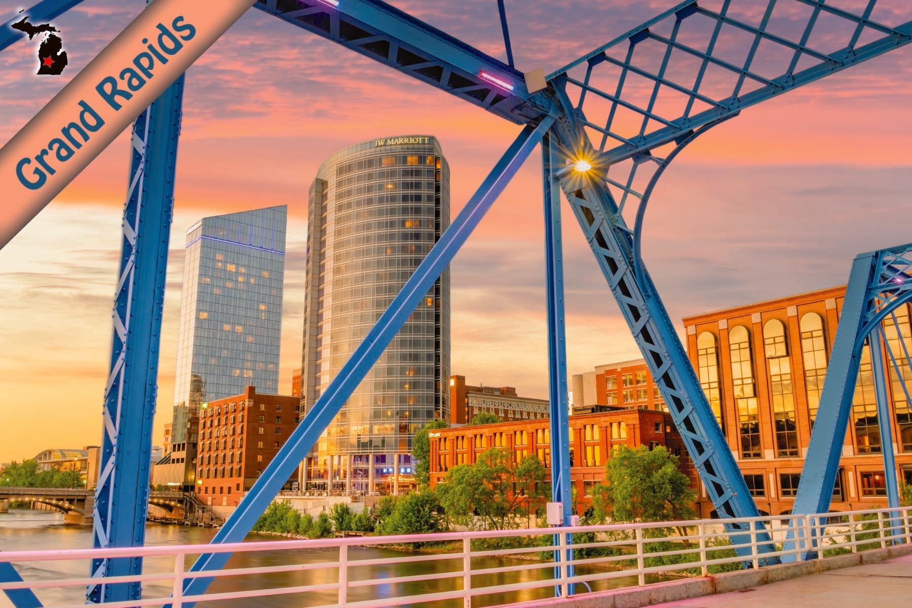 Image of GRAND RAPIDS - Blue Bridge - Postcard