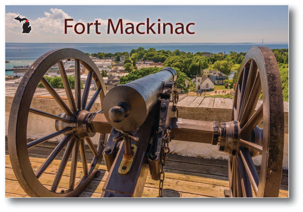 FORT MACKINAC - Michigan Postcard - Cannon View