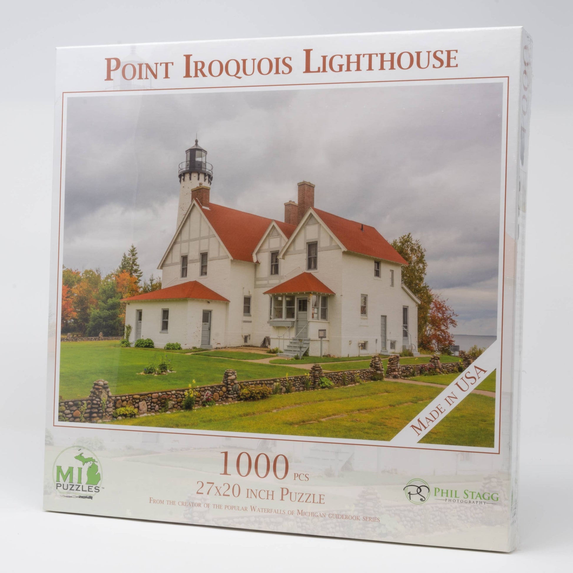 Point Iroquois Lighthouse - 1000 Piece Puzzle