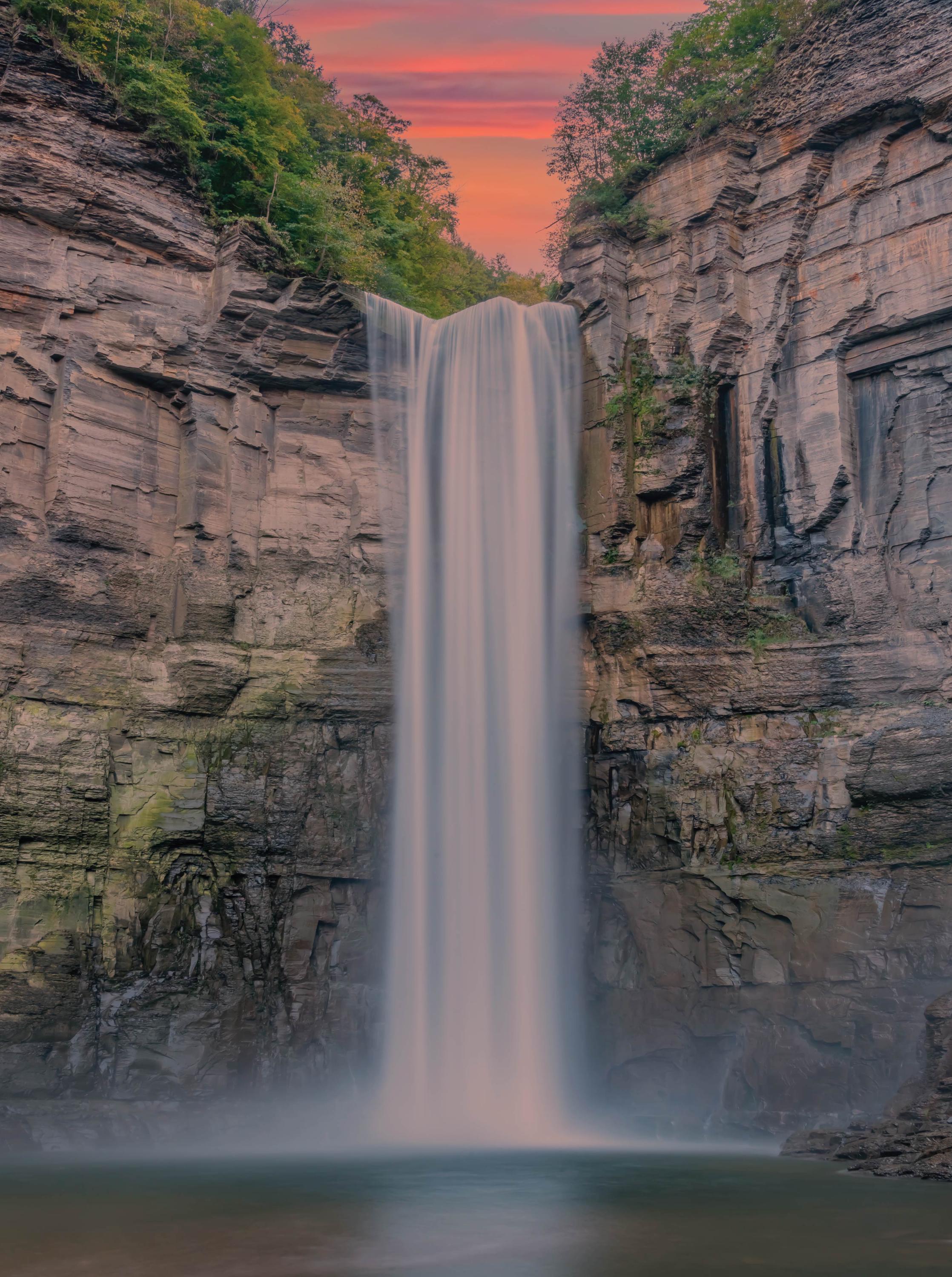 Image of Taughannock Falls - 1000 Piece Jigsaw Puzzle - MI Puzzles by Phil Stagg Photography